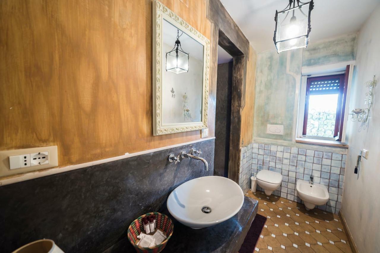 Bed and Breakfast Un Ospite A Fontania Гаета Екстер'єр фото