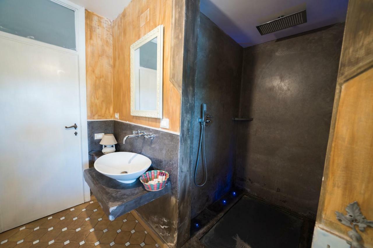 Bed and Breakfast Un Ospite A Fontania Гаета Екстер'єр фото