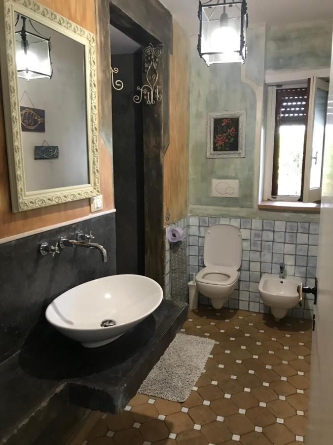 Bed and Breakfast Un Ospite A Fontania Гаета Екстер'єр фото